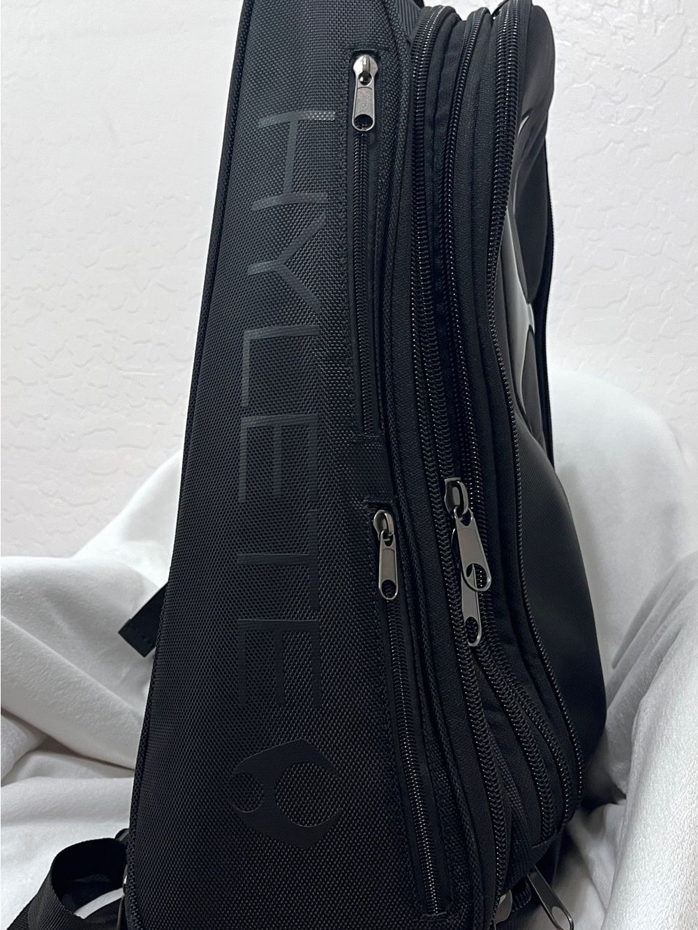 HYLETE Icon Expandable Gym Backpack/Travel Duffel Bag - Stealth Black - Picture 4 of 5